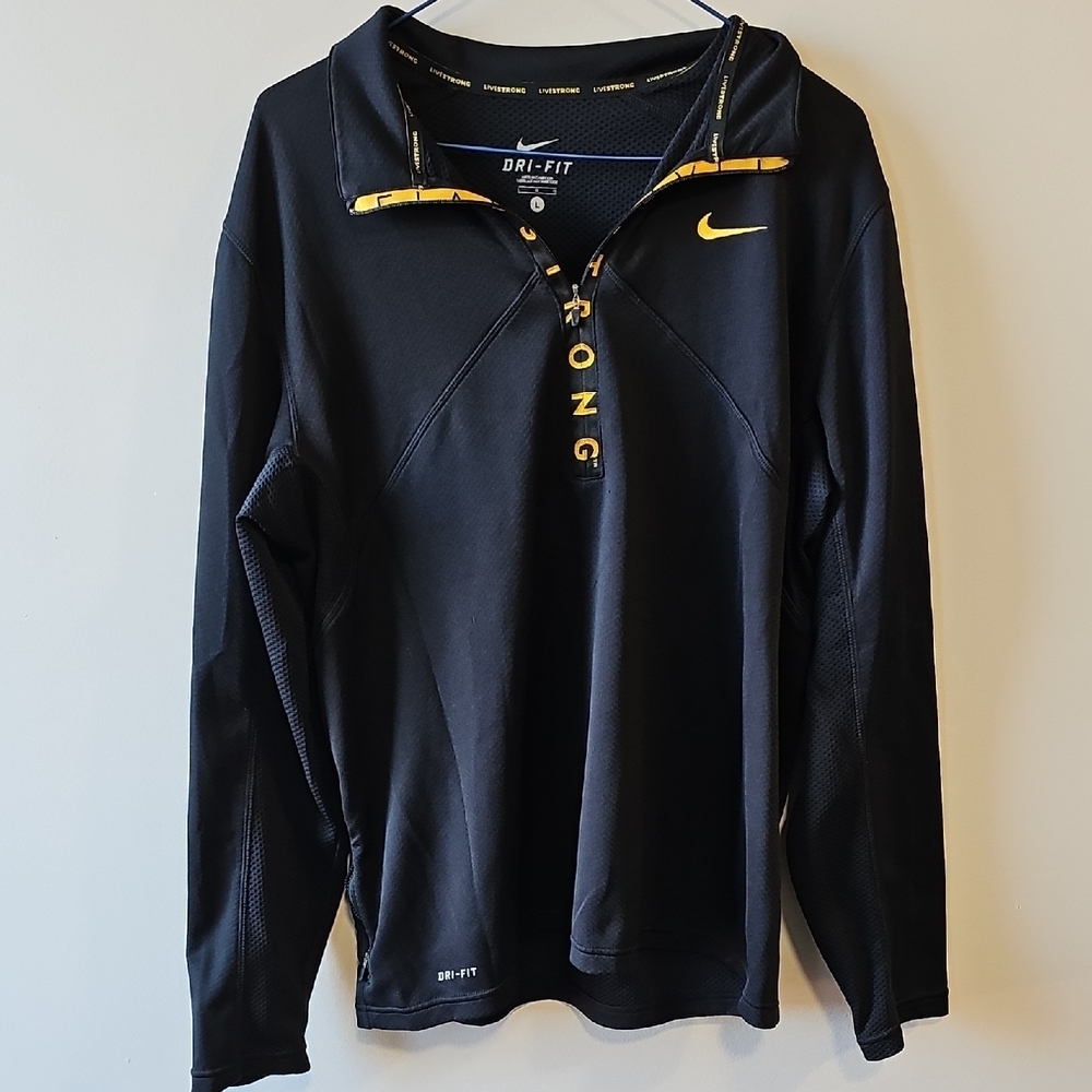 Nike Large Black and Yellow Dri-FIT Half Zip Jacket